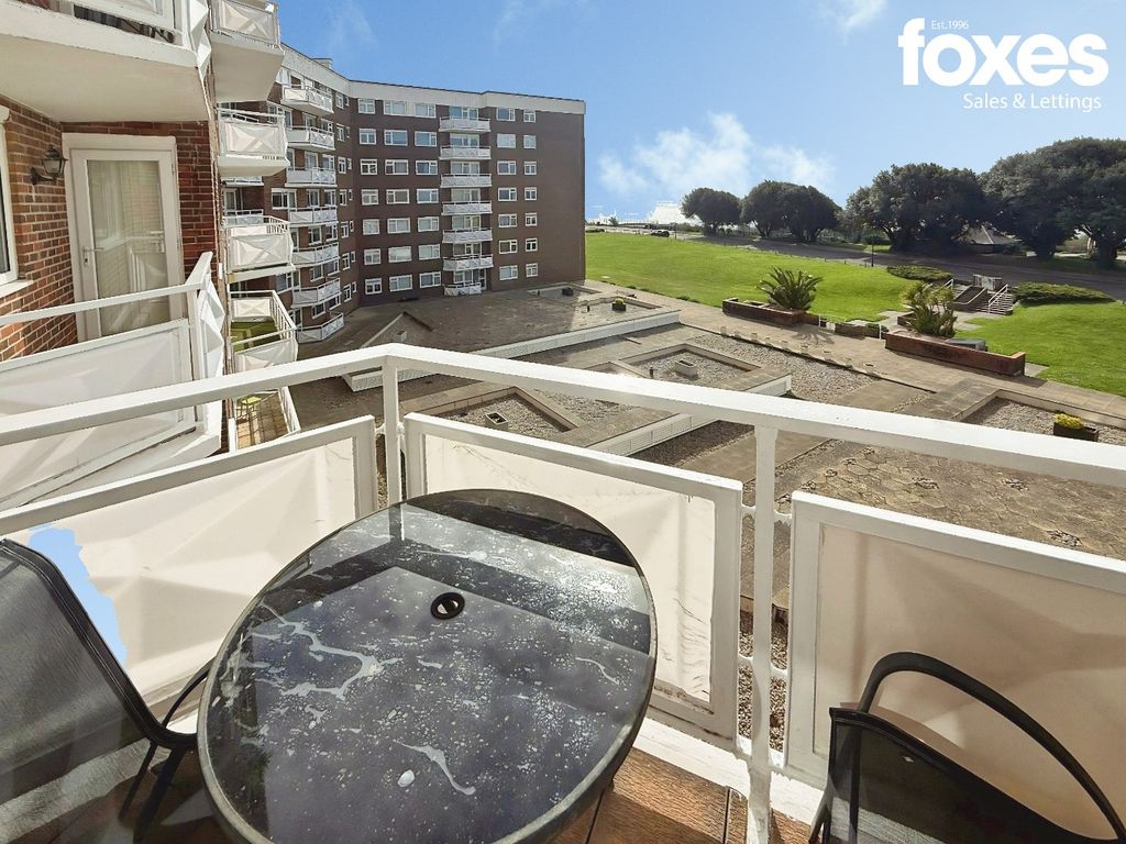 Property photo 2 of 12 3075032