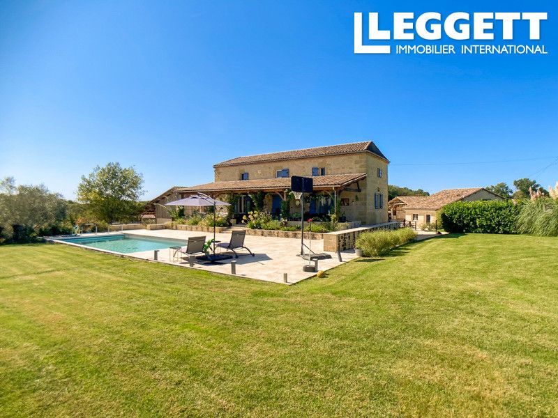 Property photo 2 of 10