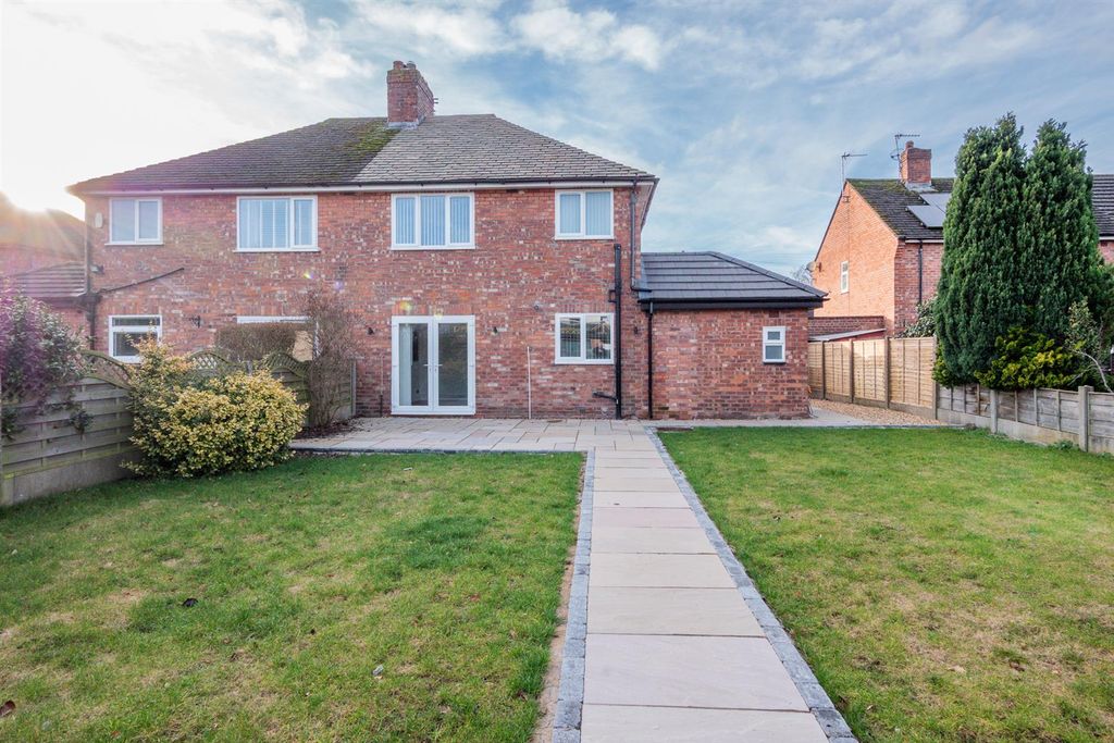 Additional image 29 of 3 bed semi-detached house for saleWarren Avenue, Knutsford WA16