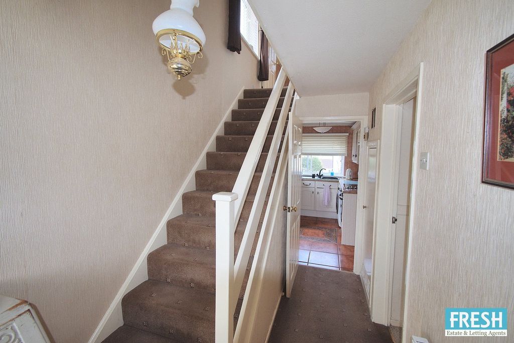 Property photo 2 of 26