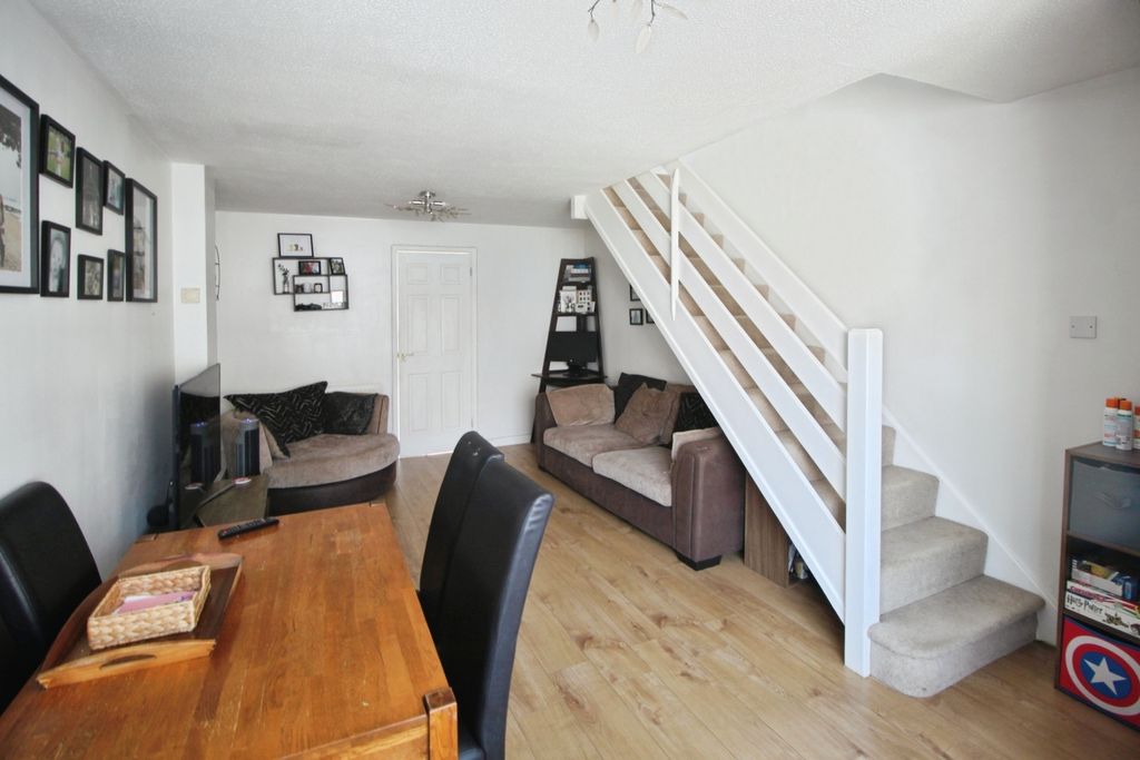 Property photo 2 of 14 Pbox-Img.Jpg