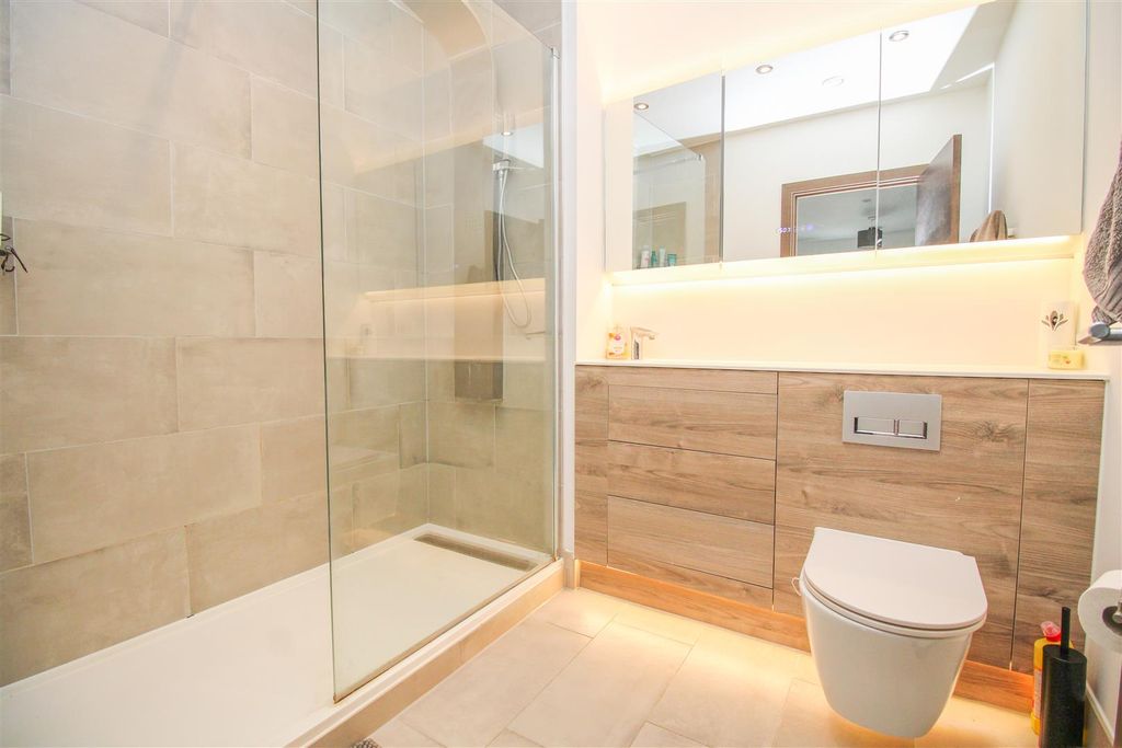 Additional image 6 of 2 bed flat for saleAustin House, Harlow CM20