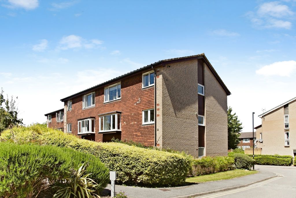Property photo 1 of 17 Pbox-Img.Jpg