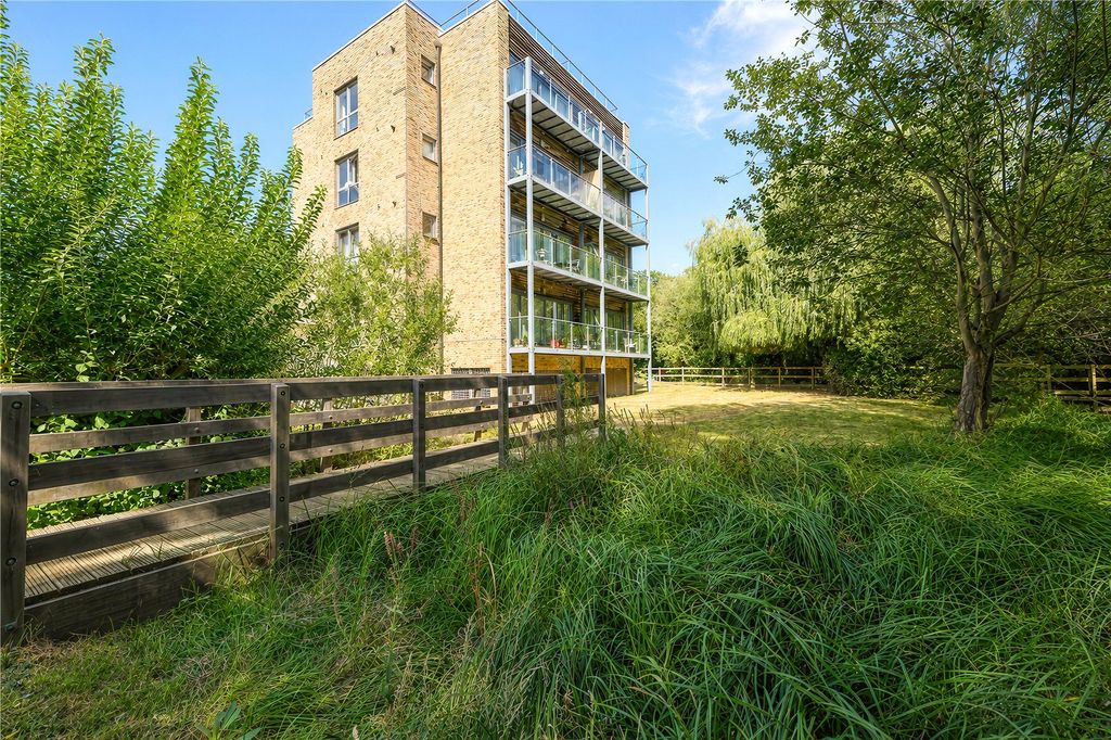 Property photo 1 of 11 Picture No. 01