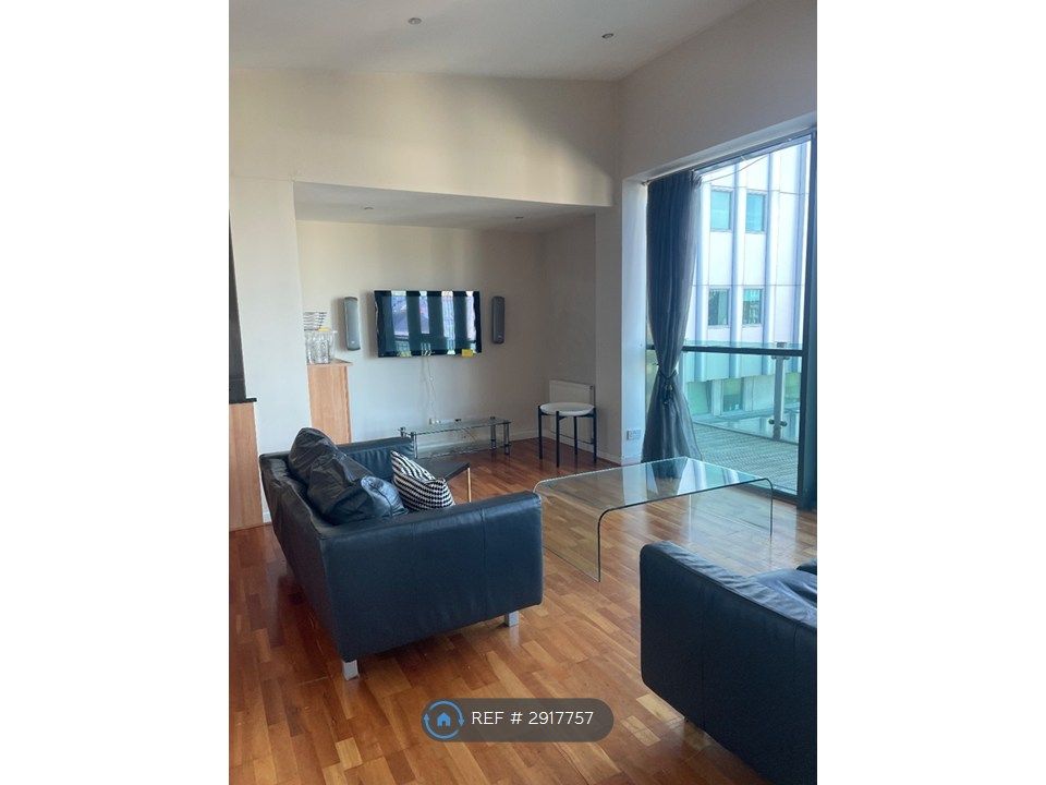 Property photo 3 of 17