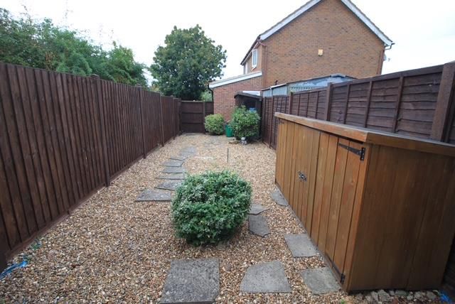 Property photo 2 of 8 Garden