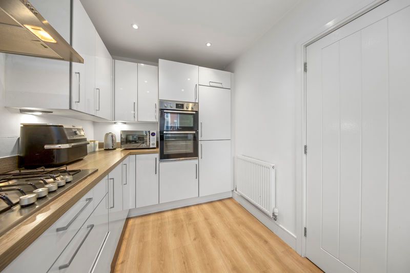 Property photo 1 of 27 Kitchen