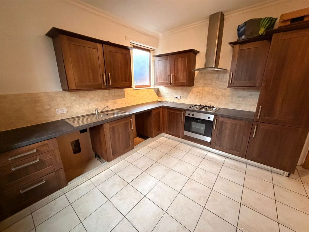 Property photo 3 of 9 Picture No. 31