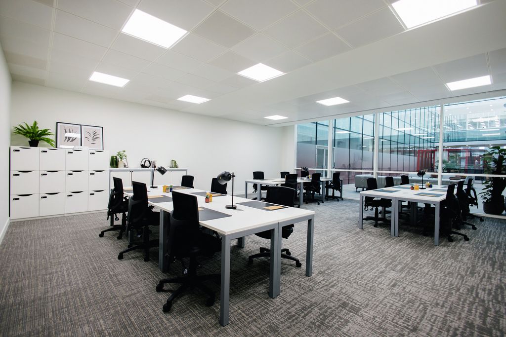 Property photo 2 of 10 Office