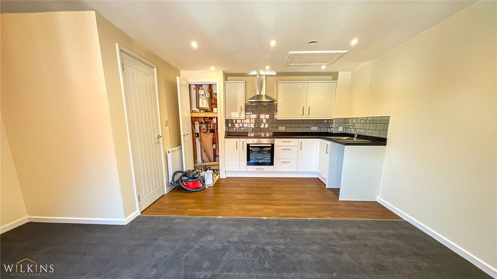 Property photo 2 of 11 Picture No. 01