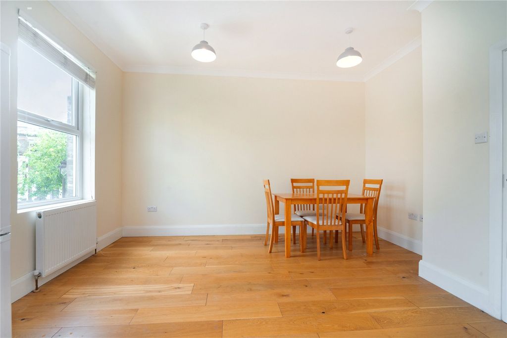 Property photo 2 of 20 Picture No. 40