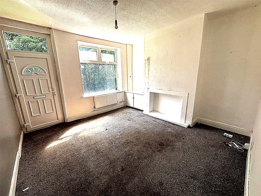 Property photo 2 of 7 Picture No. 05