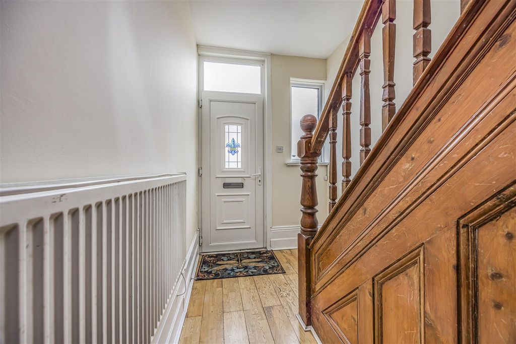 Property photo 2 of 16 102 Dover Road, Baffins-Porticomarketing-Soldby-10