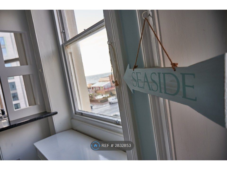 Property photo 1 of 14 Want To Live By The Seaside?