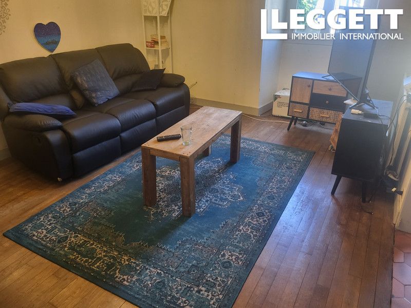 Property photo 3 of 10