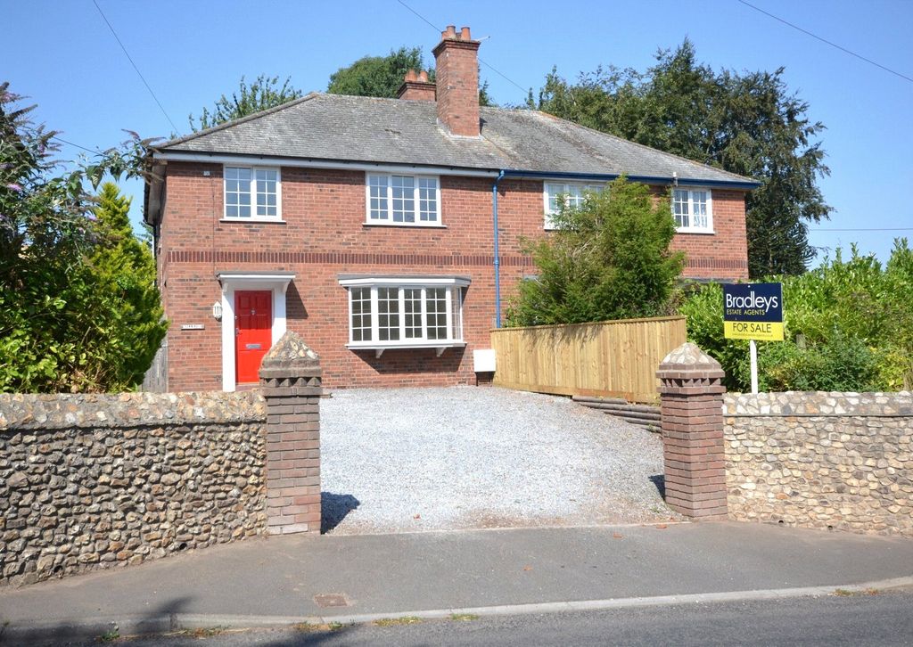 Property photo 1 of 11 Main Elevation