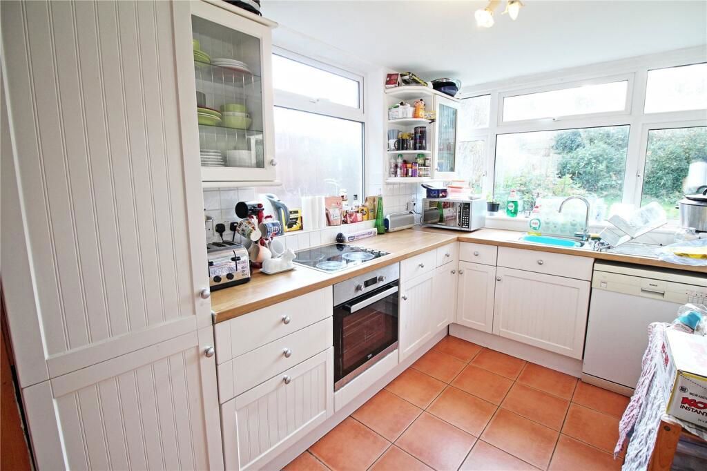 Property photo 3 of 16