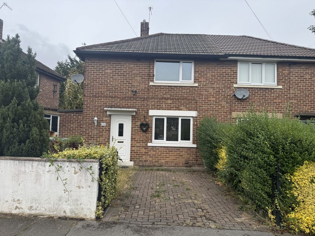 Property photo 1 of 27