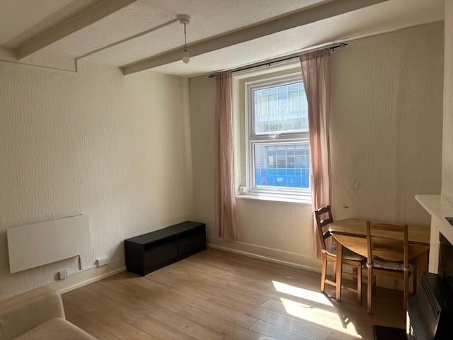 Property photo 1 of 3