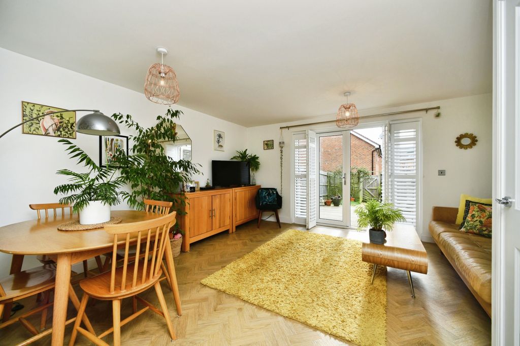 Property photo 3 of 15 Photo #3