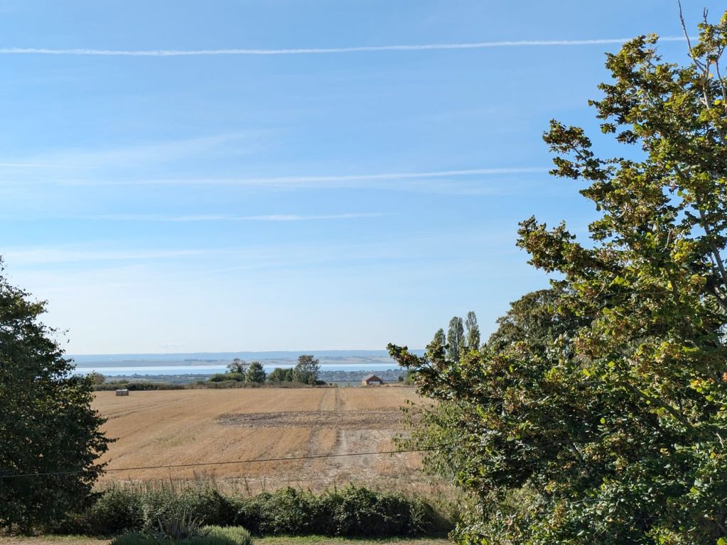 Property photo 1 of 13 3565332