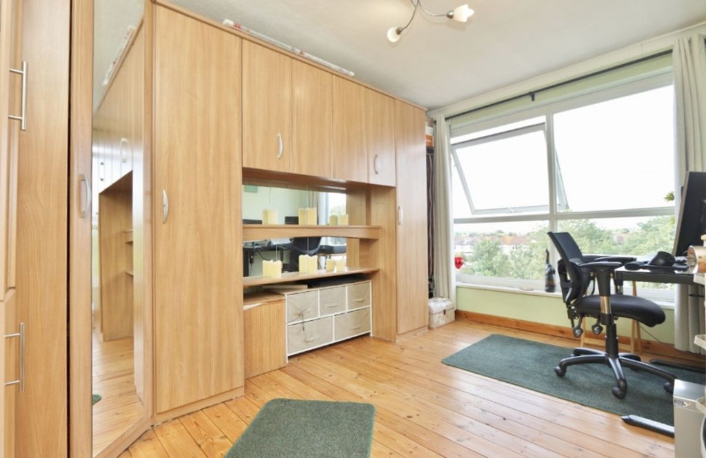 Property photo 1 of 25