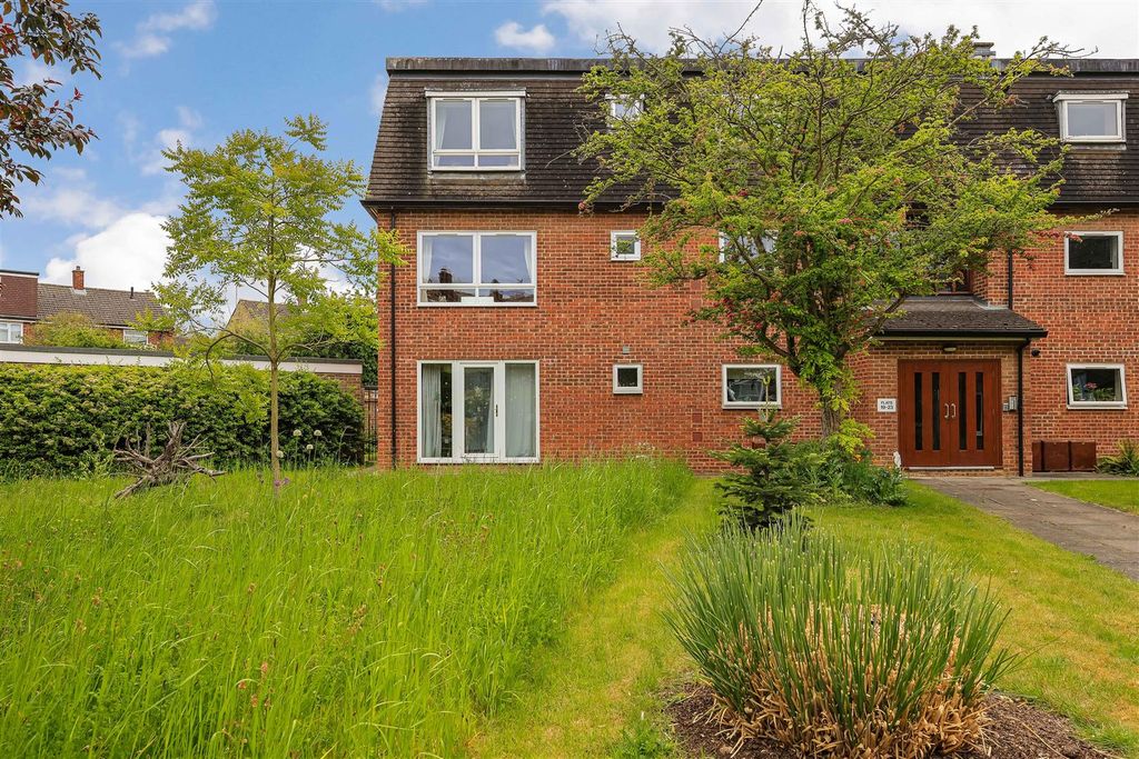 Property photo 1 of 12 Img_1498.Jpg