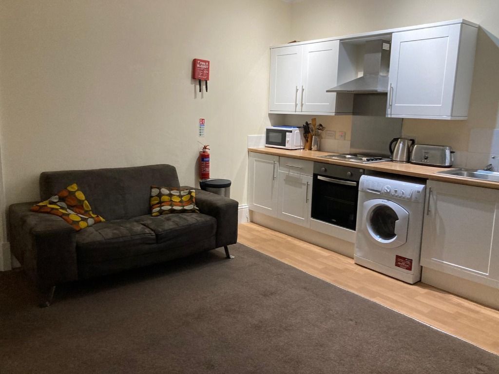 Property photo 3 of 15 2_16212597762702.Jpe