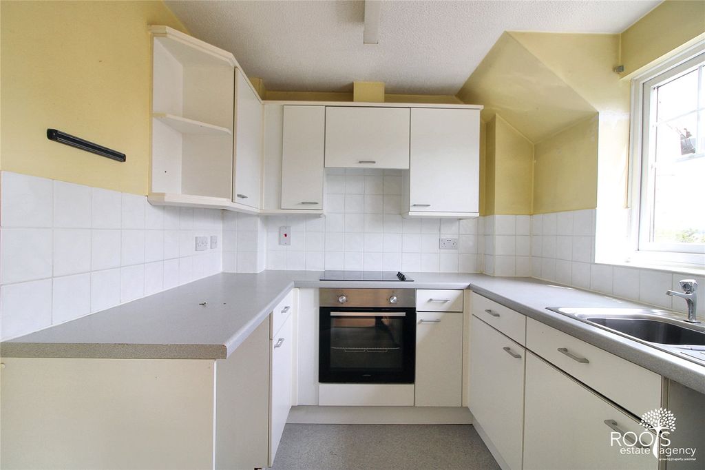 Property photo 2 of 7 Picture No. 04
