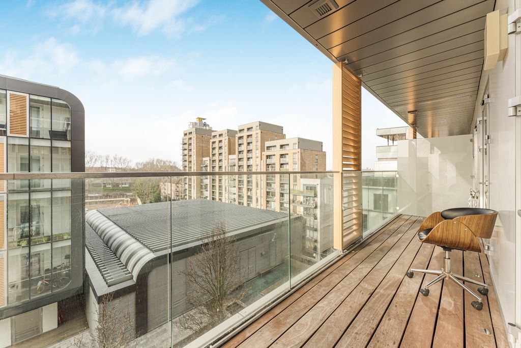 Property photo 2 of 15 Photo 8