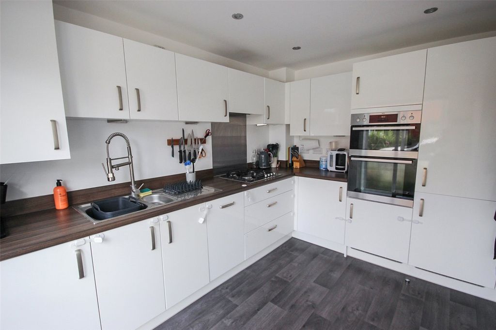 Property photo 3 of 15 Picture No. 03