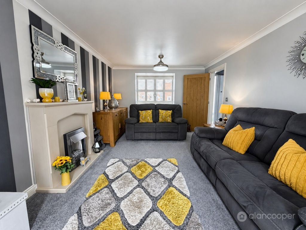 Property photo 3 of 28 5161283