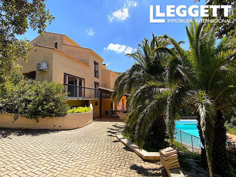 Property photo 3 of 10