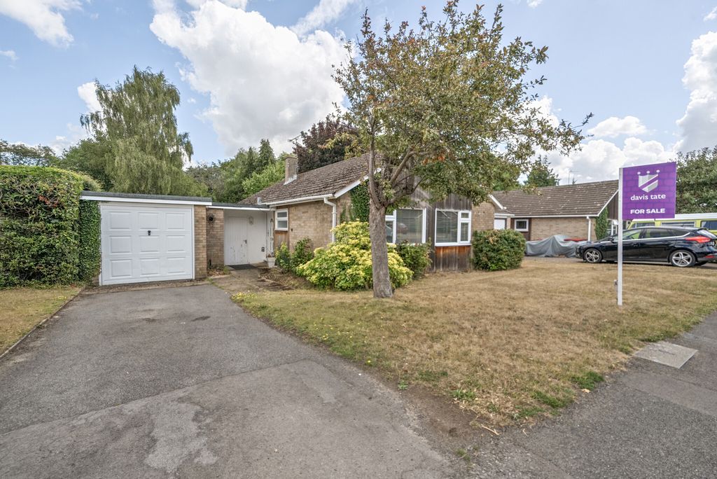 Property photo 1 of 20 1319296-26-687E1E...