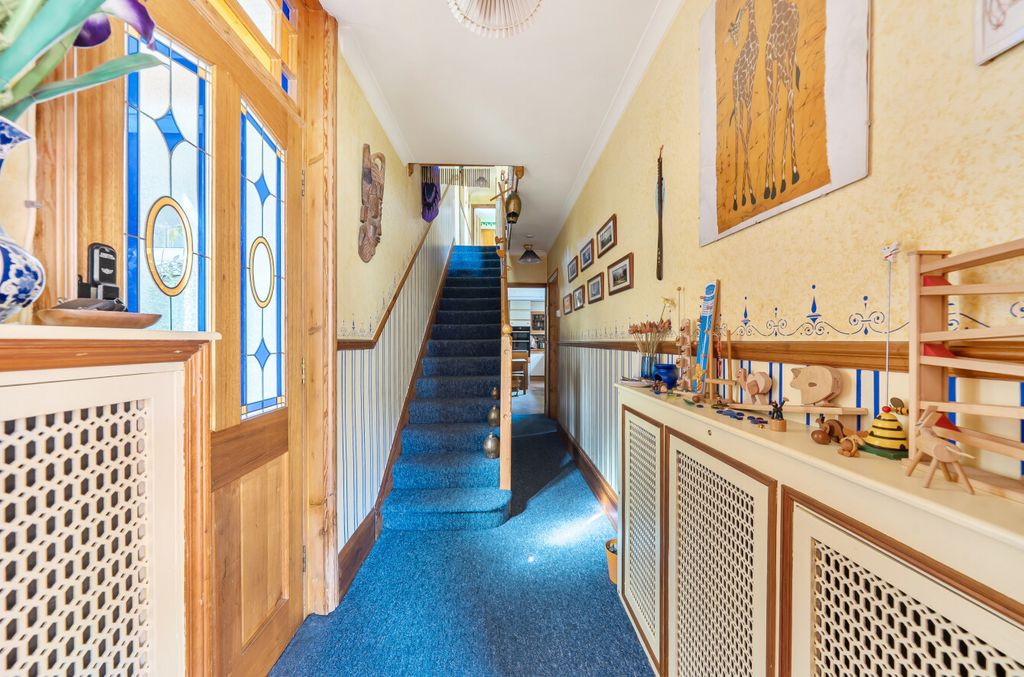 Property photo 3 of 20 1479436-11-6Ab17c...