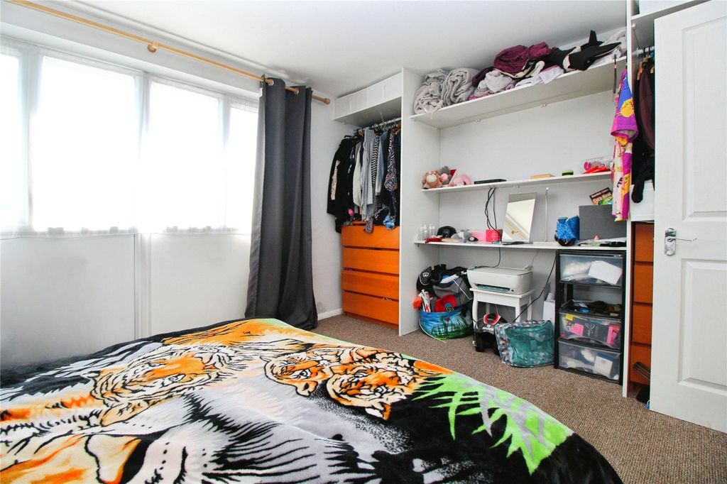 Property photo 3 of 8 Picture No. 08