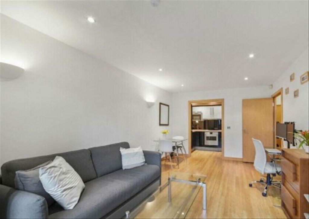 Property photo 2 of 3