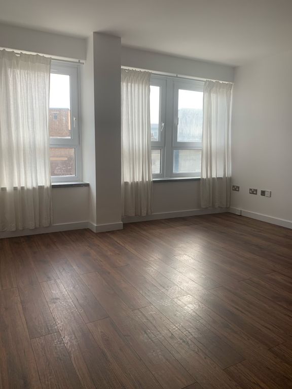 Property photo 3 of 3