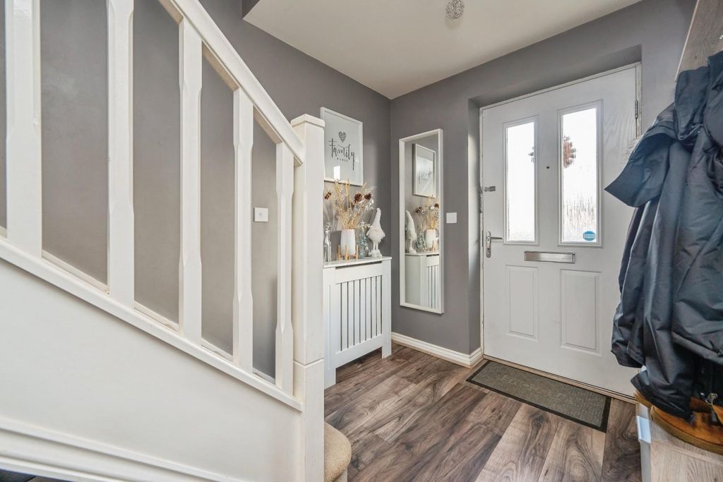 Property photo 3 of 23 12Hodgettsview-9.Jpg