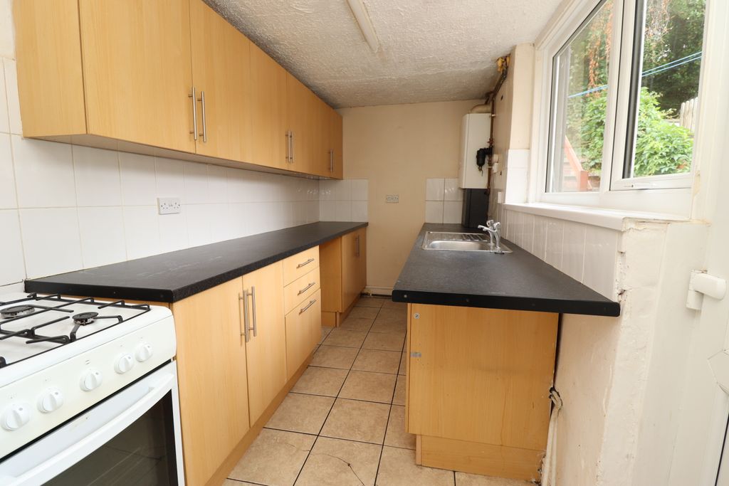 Property photo 2 of 11 Img_5582