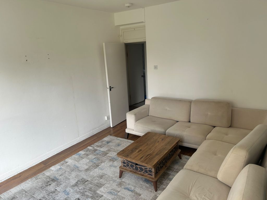 Property photo 3 of 8 Whatsapp Image 2026-09-22 At 14.27.50 (2)