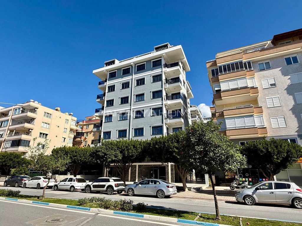 Property photo 2 of 34