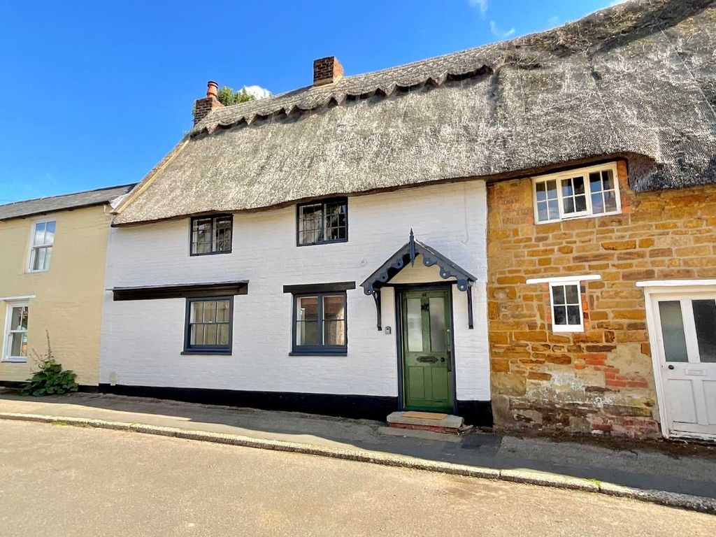 Property photo 1 of 47 5524840