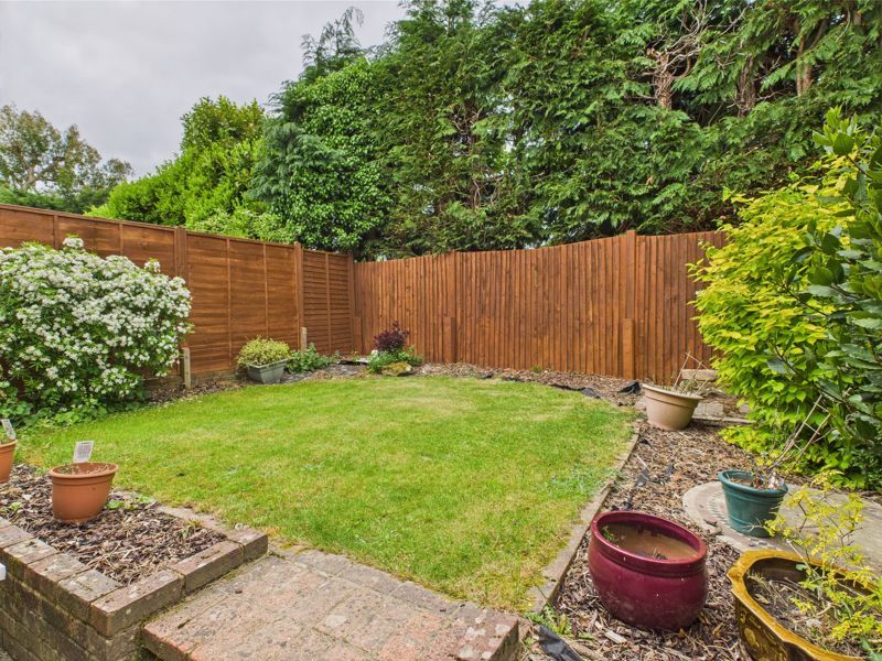 Property photo 2 of 15 Garden