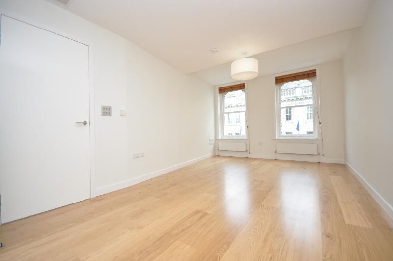 Property photo 1 of 6 Great Malborough St