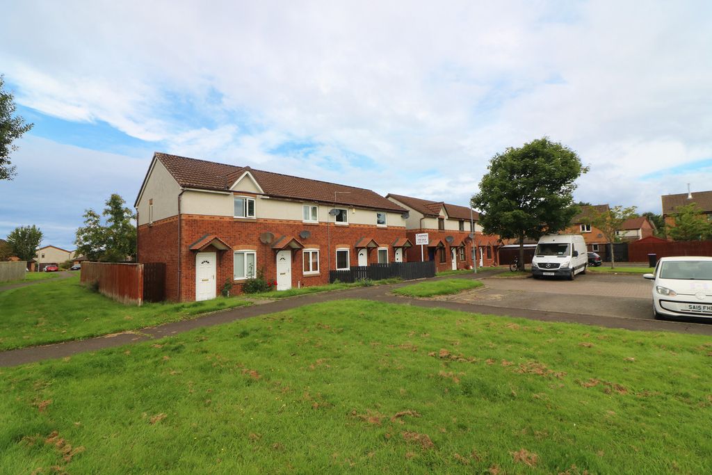 Property photo 2 of 16
