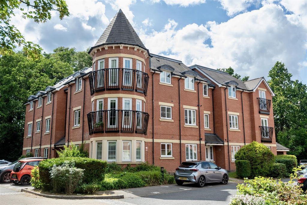 Property photo 1 of 10