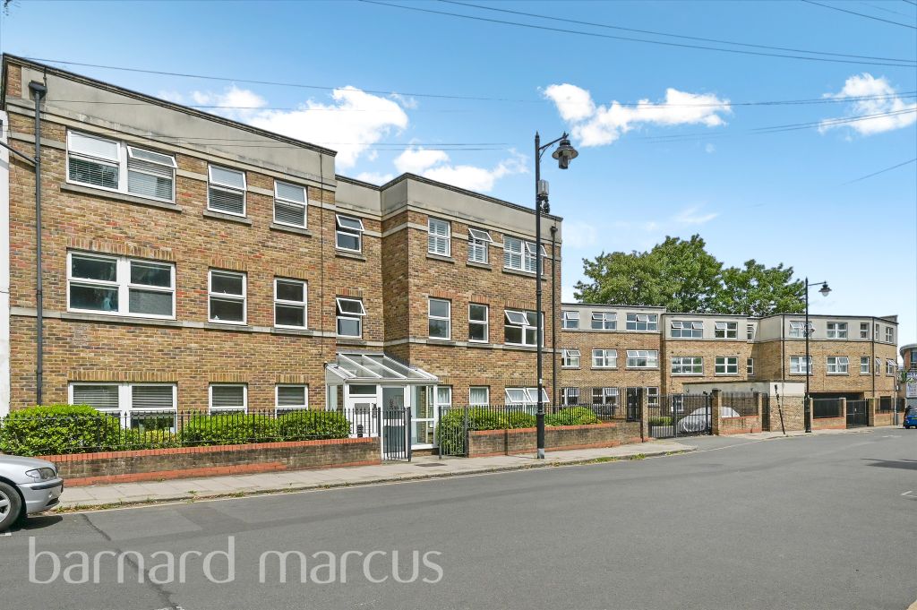 Property photo 1 of 9