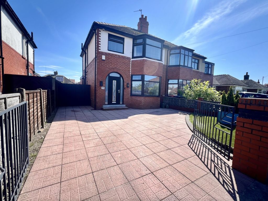 Property photo 1 of 24
