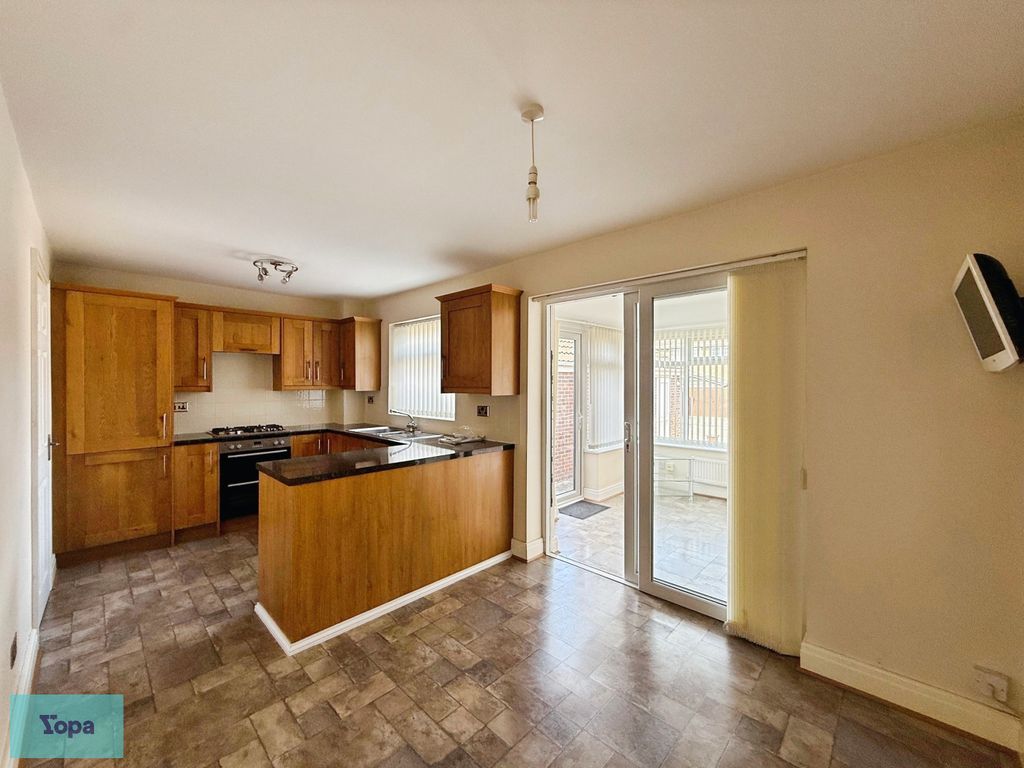 Property photo 2 of 17 Temp_File_1786736516421